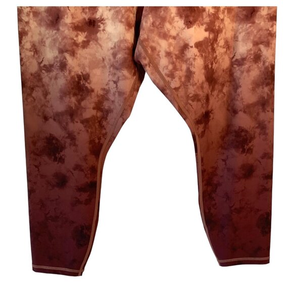 ATHLETA Shades of Pink Ballerina Gown Elation Printed 7/8 Crop Leggings Size 2X - Picture 6 of 9